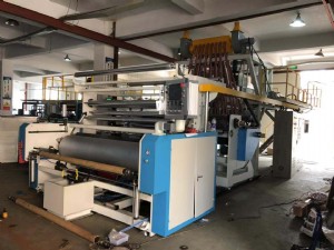 纏繞膜機(jī) (8)